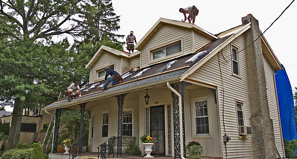 Best Roof Maintenance Services  in Hewlett, NY